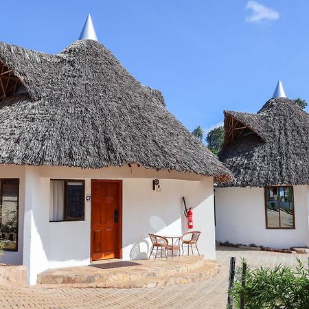 Winter Villa Resort & Spa Limited Embu Exterior foto